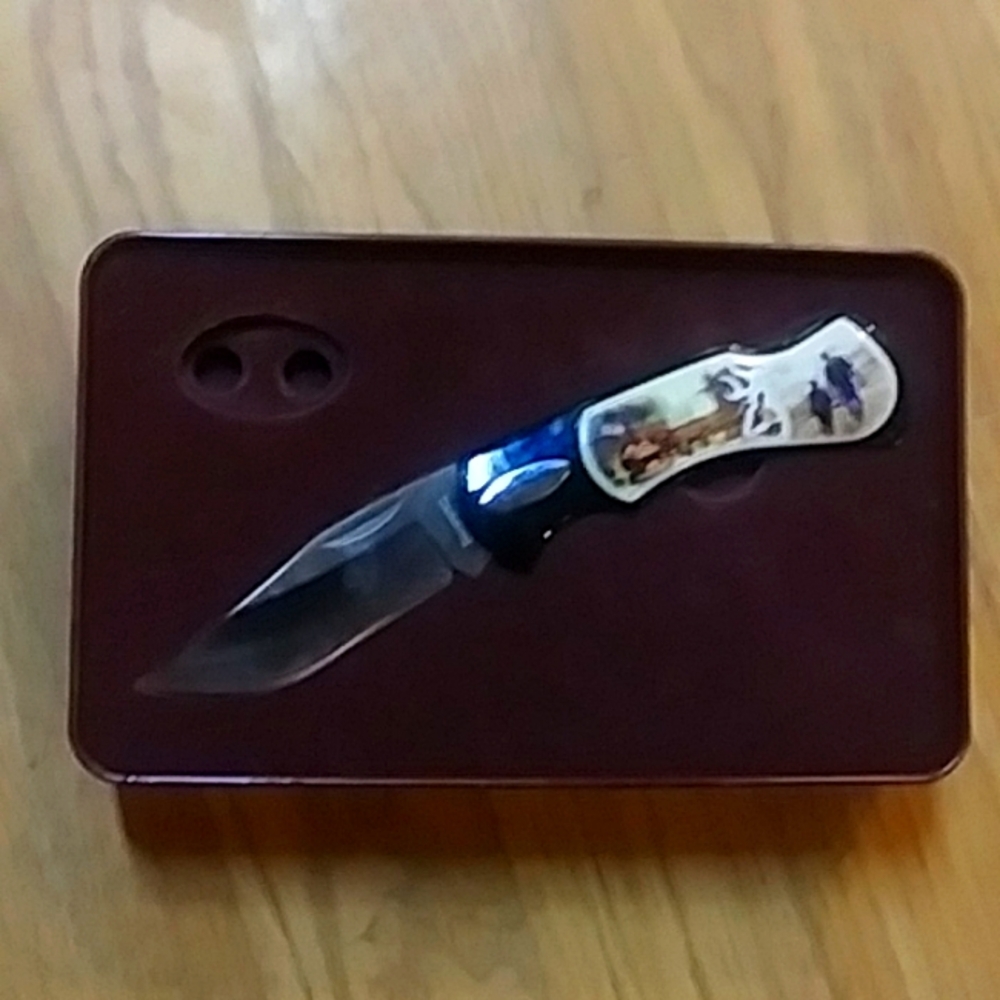 A collectors knife (Browning)